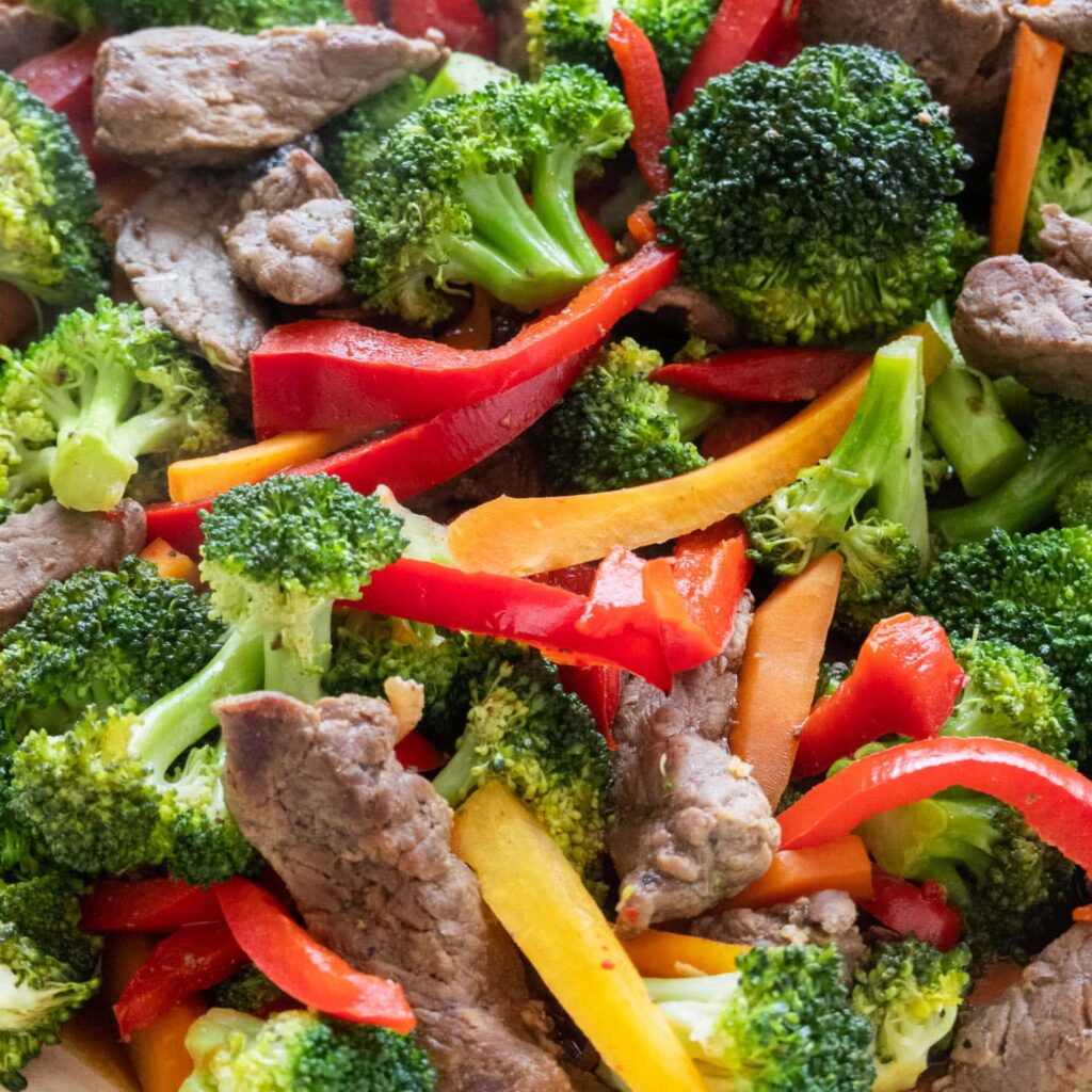 Easy Low Carb Ground Beef Recipes: Classic Beef and Broccoli Stir-Fry