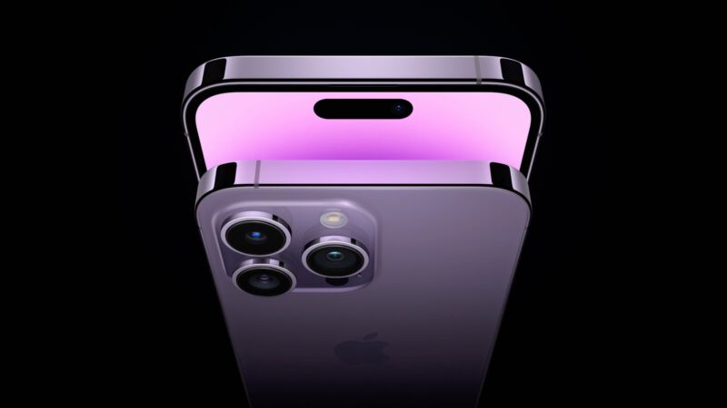 iPhone 15 rumors take shape: More screen, titanium body, and (finally) USB-C